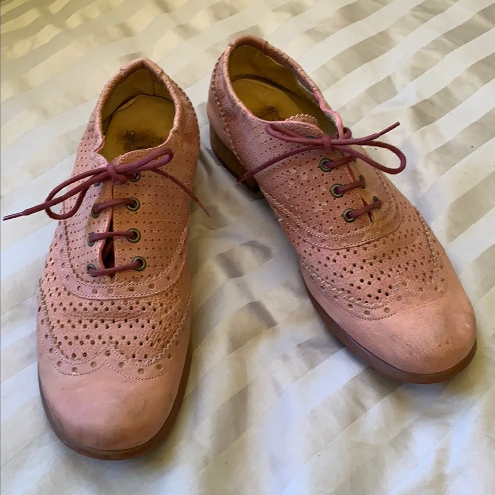 Dusty Rose Fluevog Oxfords!